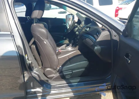 2013 Acura Ilx 2.0L из США, поврежденный, VIN 19VDE1F30DE005456